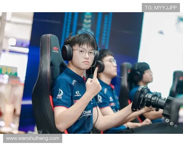 情久电子竞技俱乐部引领电竞潮流 探索未来电竞产业新机遇与挑战