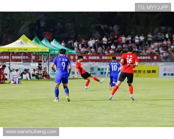 绿茵荣耀追梦之路探寻足球世界的激情与智慧较量 绿茵荣耀追梦之路探寻足球世界的激情与智慧较量