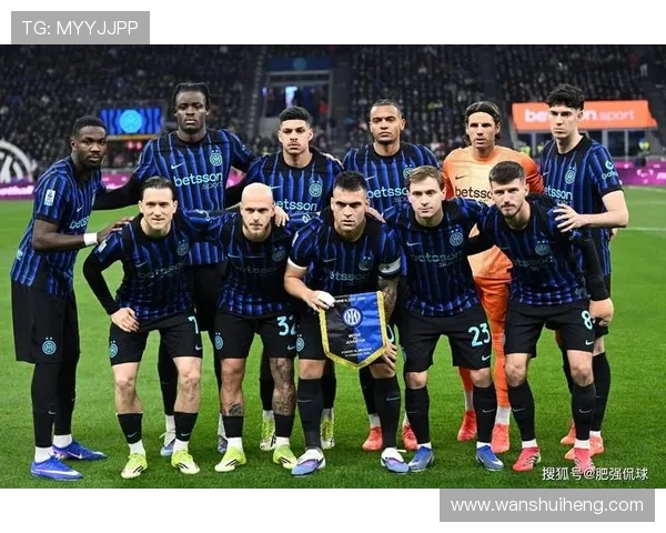 国米与里昂激战正酣赛果揭晓引发球迷热议